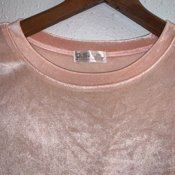 Girls size 14 soft spring top - Picture 2 of 3